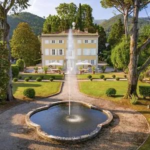 Coselli 's Collection. Luxury Villa Capannori